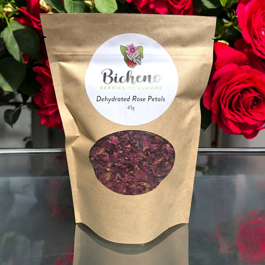 Food-grade Australian dehydrated rose petals perfect for culinary garnish and baking