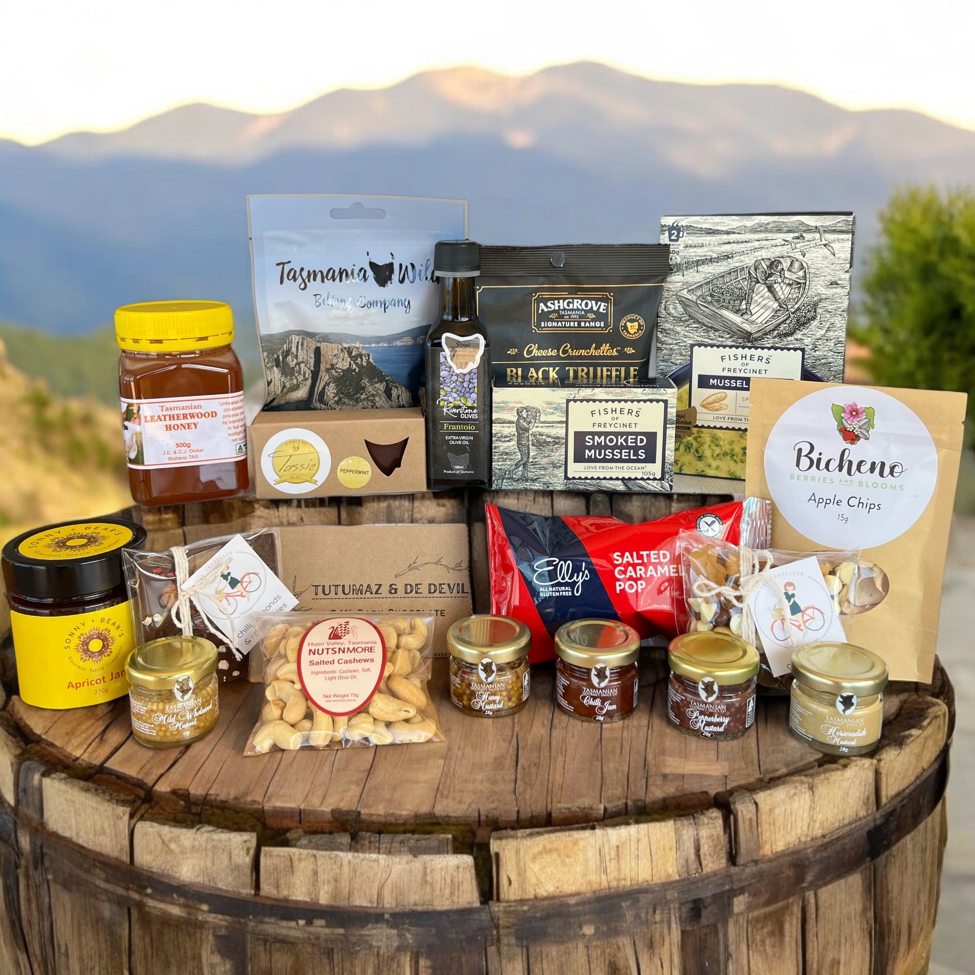 Tasmanian Gourmet Food Gift The Full Tassie | Gourmet Hampers Australia | Tasmania Gift Hampers 