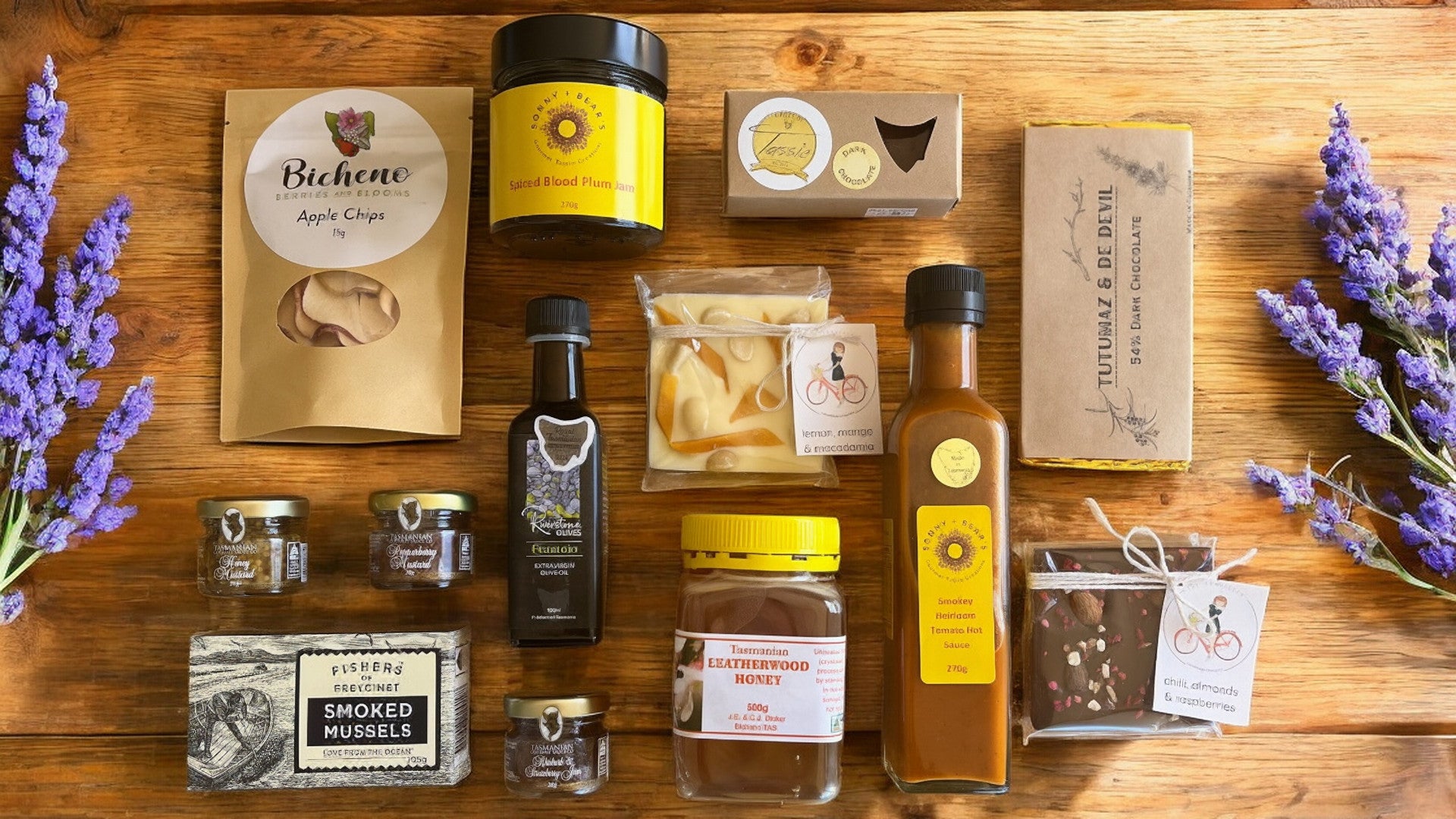 Hampers Tasmania, Tassie Gifts, Tasmanian Gourmet Online, Gourmet Gift, Hampers Tasmania, Gourmet Gifts Tasmania, Gifts Tasmania, Tasmania Shop, Bicheno Food, Gift Hampers Australia